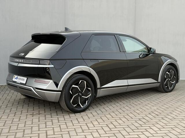 Hyundai IONIQ 5 Connect 73kWh / SOH 97.5 % / Fabrieksgarantie tot 11-2026 / Dealer Onderhouden / Batterij Garantie 8 Jaar / Warmtepomp / CCS Snel Laden / Adaptieve Cruise / Camera / Navigatie / BOSE / Dode hoek Detectie / Stoel Verwarming / Stuurwiel Verwaring /