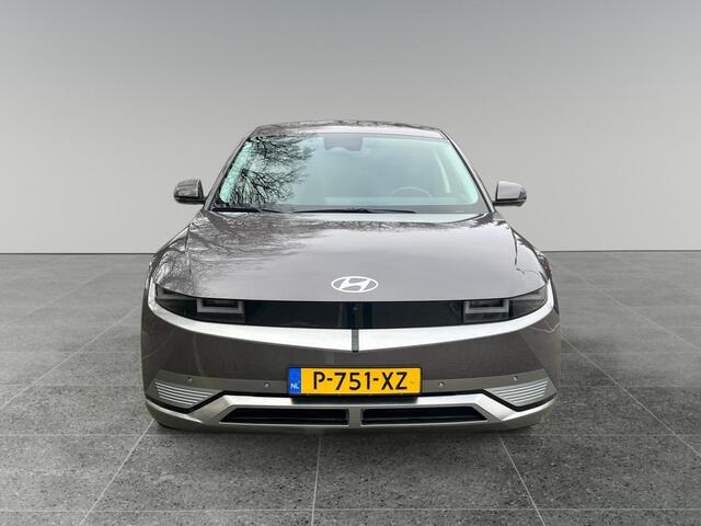 Hyundai IONIQ 5 Lounge AWD 325pk 73kWh | LONG RANGE ACCU | 20 INCH | MEMORY-FUNCTIE & LEDEREN INTERIEUR | AFNEEMBARE TREKHAAK | ACHTERKLEP ELEKTRISCH | WINTERBANDEN |