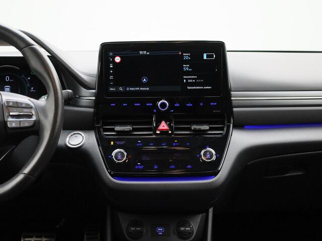 Hyundai IONIQ Premium EV 38 kWh |Climate Control / ECC | Licht metalen velgen 16 inch | Cruise control |Navigatie | Lederen bekleding zwart | Elektrisch verst. stoelen | Stoelverwarming | LED koplampen | Park Distance Control voor en achter | Achteruitrijcamera |