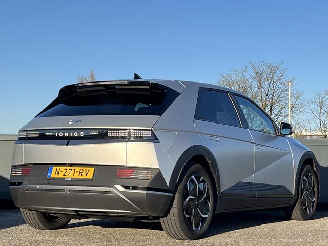 Hyundai IONIQ 5 Connect 58kWh 170pk | WEGKLAPBARE TREKHAAK | ELEKTRISCH VERSTELBARE LUXE BEKLEDING | ACHTERKLEP ELEKTRISCH | ADAPTIEVE CRUISECONTROL | MULTIMEDIA & NAVIGATIESYSTEEM |