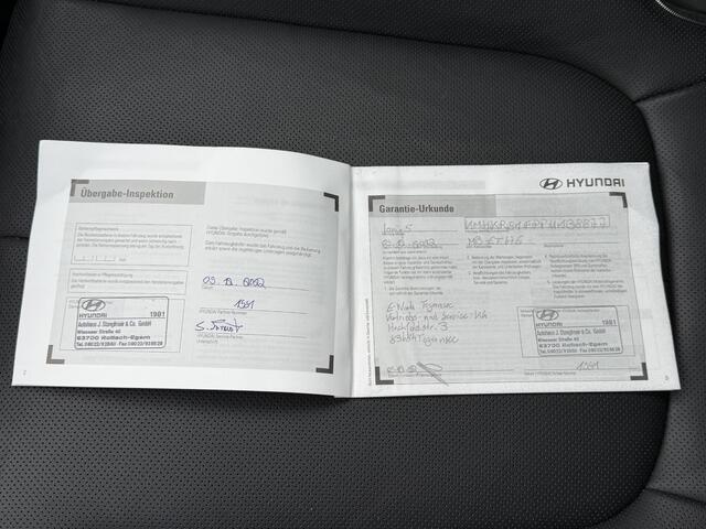 Hyundai IONIQ 5 Lounge AWD 77.4 kWh Automaat 325Pk / SOH 100% / Panoramadak / Dealer onderhouden / 1.600 kg Trekhaak / Fabrieksgarantie tot 2-2027 / 8 Jaar Batterij Garantie / Warmtepomp / ACC / HUD / 360 Camera / Elektr. Stoelen / Stoel Verwarming / Stoel Ventilatie /