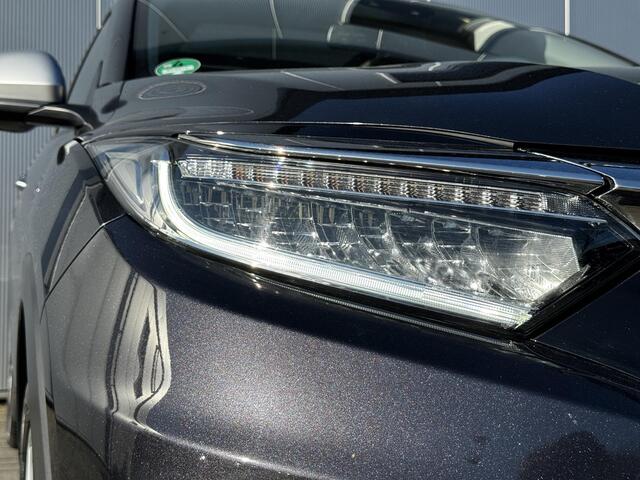 Hyundai IONIQ 6 Business 77.4 kWh / Demo met ¤ 2.000,- voordeel / Bose / 20" LM / 360 Camera / Stoelverwarming v + a / Led verlichting / Blind Spot /