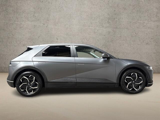 Hyundai IONIQ 5 Style 58 kWh 170Pk (APPLE CARPLAY, GROOT NAVI, CAMERA, ADAPTIVE CRUISE, SPORTSTOELEN, GETINT GLAS, KEYLESS, NIEUWSTAAT)