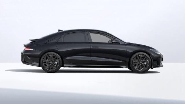 Hyundai IONIQ 6 Business 77.4 kWh / Nu met ¤9000 voordeel / Nieuw uit voorraad leverbaar / 545km WLTP Actieradius / 1500KG Trekgewicht / Navigate + Apple Carplay & Android Auto /