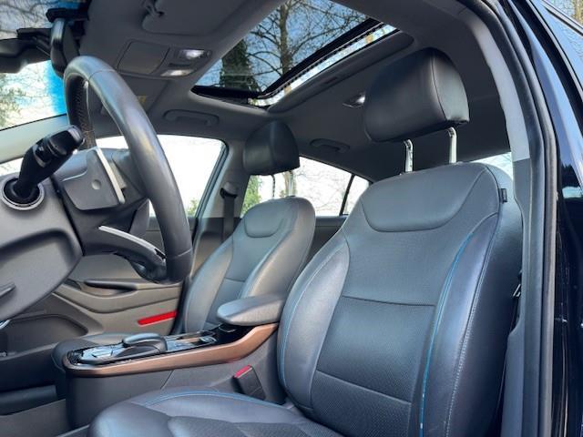 Hyundai IONIQ Premium EV 28KWH SOH 99,9%/Leer/Led/Schuif-Kanteldak/Adcruise/Acarplay