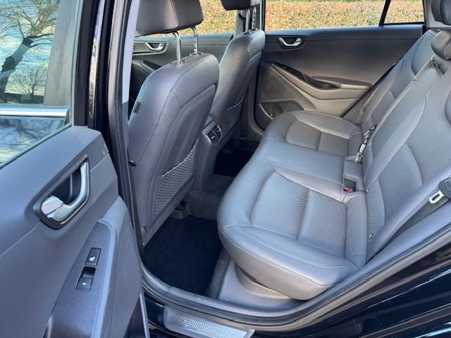 Hyundai IONIQ Premium EV 28KWH SOH 99,9%/Leer/Led/Schuif-Kanteldak/Adcruise/Acarplay