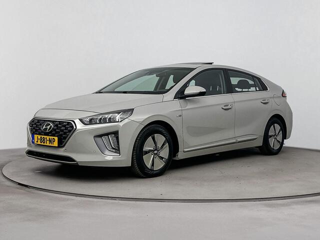 Hyundai IONIQ 1.6 GDi Premium - Plus | Elektrische stoelen | Schuif/kanteldak | Stoel- verwarming & verkoeling | Stuurverwarming | Cruise control |