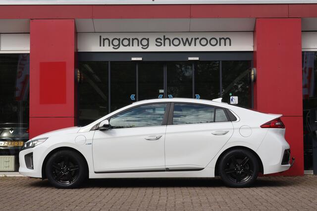 Hyundai IONIQ 1.6 GDi PHEV Comfort | Schuifdak | Camera | Trekhaak |