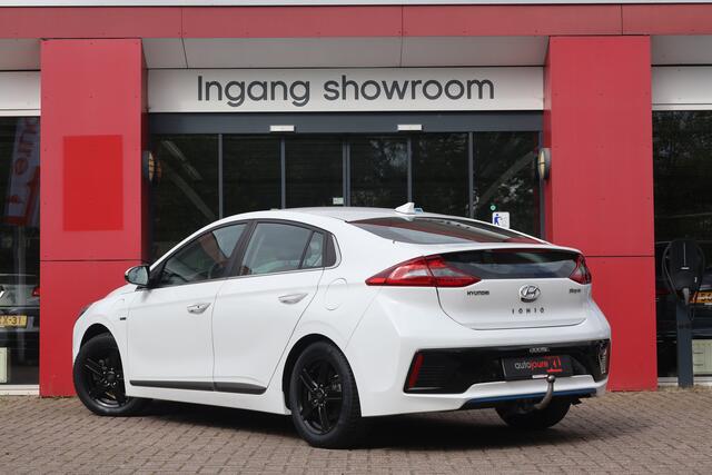 Hyundai IONIQ 1.6 GDi PHEV Comfort | Schuifdak | Camera | Trekhaak |