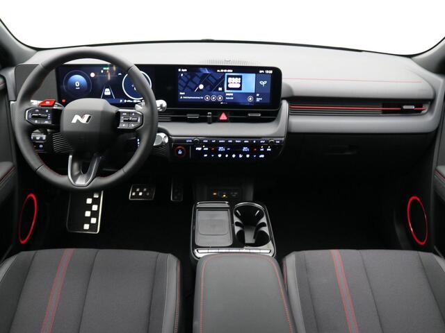 Hyundai IONIQ 5 N Line Business 84 kWh / Voorraad auto / Snel leverbaar / Navigatie / Apple Carplay/Android Auto / Stoel verwarming voor en achter / Adaptive Cruise Control /