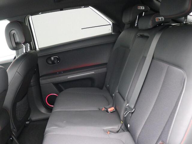 Hyundai IONIQ 5 N Line Business 84 kWh / Voorraad auto / Snel leverbaar / Navigatie / Apple Carplay/Android Auto / Stoel verwarming voor en achter / Adaptive Cruise Control /