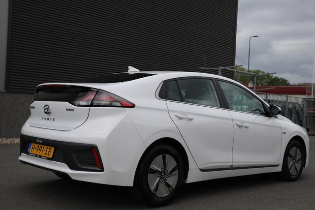 Hyundai IONIQ 1.6 GDi Hybrid/Facelift/Matrix-LED/Carplay/Infinity-sound/Camera/Cruise