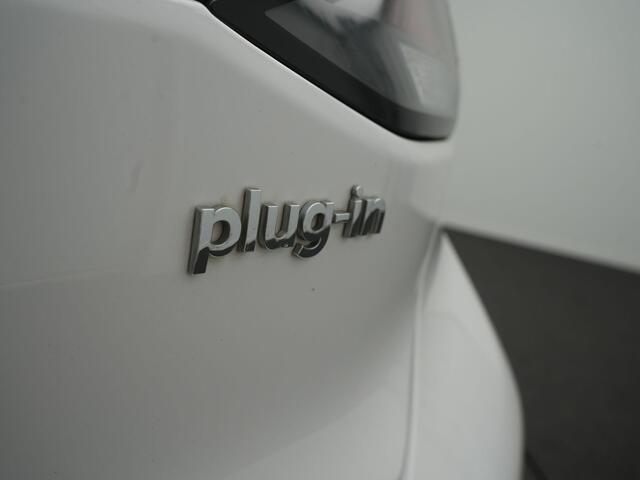 Hyundai IONIQ 1.6 GDi PHEV Comfort - RIJKLAARPRIJS - Plug-in Hybride - Adaptieve Cruise Control - Achteruitrijcamera - Apple Carplay - Android Auto - Stoel- en Stuurverwarming - Infinity Premium Audio -