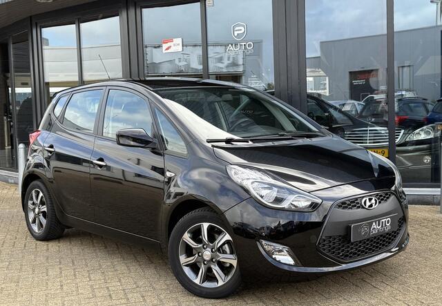 Hyundai IX20 1.6i Premium 125PK | AUTOMAAT | Stoel & Stuur Verwarming | Achteruitrijcamera | Navigatie | Lichtmetalen Velgen |