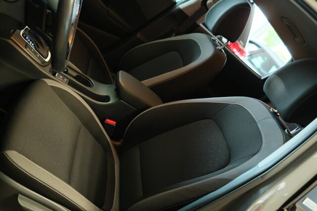 Hyundai Kona Hybride, 1.6 GDI HEV Comfort Smart Navigatie, Stoelverwarming, Camera, PDC!