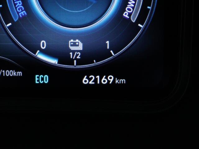 Hyundai Kona 1.6 GDI HEV Fashion | Afn. Trekhaak | 19 inch | Stoelverwarming