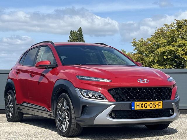 Hyundai Kona 1.6 GDI HEV X Line | 18'' Lmv Bi-color | Apple Carplay & Android Auto | Achteruitrijcamera | Cruisecontrol | Donker getint glas | Keyless entry | Parkeersensoren voor & achter |