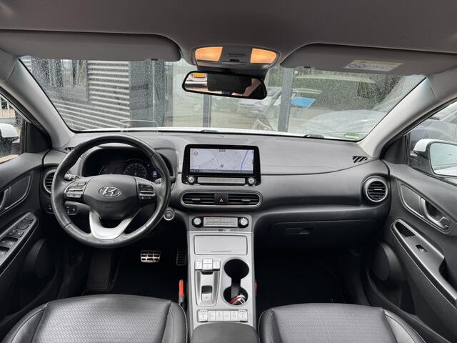 Hyundai Kona EV Premium 64 kWh *Navigatie*Leder*ECC*