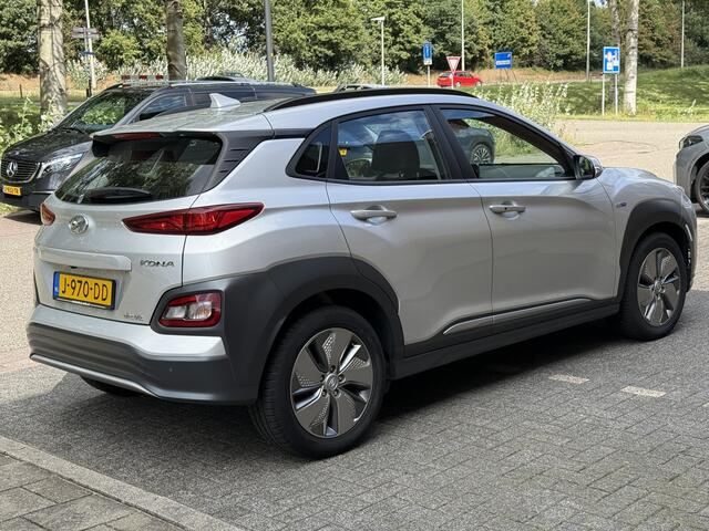 Hyundai Kona EV Comfort 64 kWh / BTW / Cruise / Nav / DAB / Dealer Service /