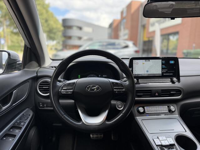 Hyundai Kona EV Comfort 64 kWh / BTW / Cruise / Nav / DAB / Dealer Service /