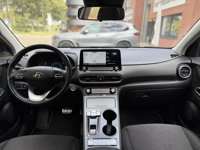 Hyundai Kona EV Comfort 64 kWh / BTW / Cruise / Nav / DAB / Dealer Service /