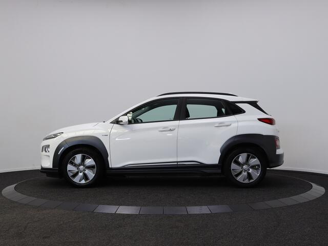 Hyundai Kona EV Comfort 64 kWh | Achteruitrijcamera | Cruise Control |