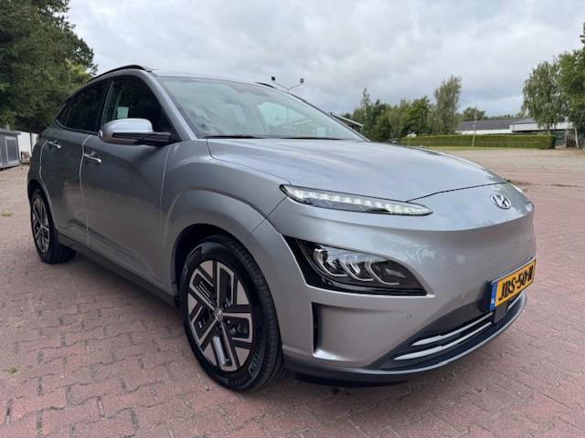 Hyundai Kona PREMIUM 64KWH FINAL EDITION/SOH 100%/ODAK/LEER/ACARPLAY/LED/FABRIEKSGARANTIE