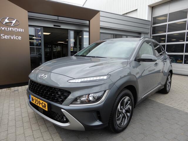 Hyundai Kona 1.6 GDI HEV Fashion | Trekhaak 1350 kg! | 1e eigenaar | Navigati