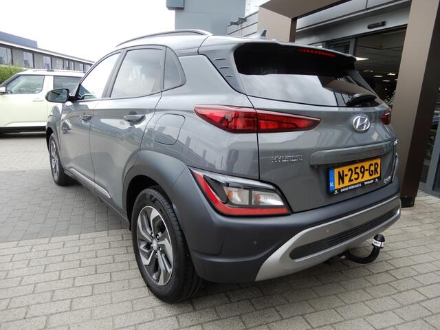 Hyundai Kona 1.6 GDI HEV Fashion | Trekhaak 1350 kg! | 1e eigenaar | Navigati