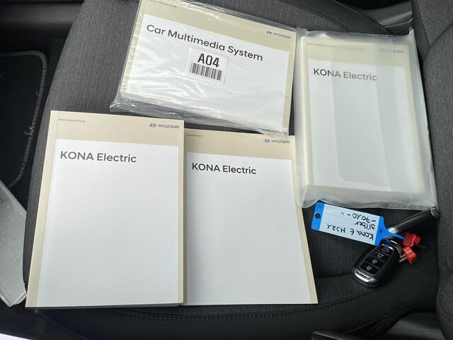 Hyundai Kona Trend 3 FASE LADEN! 64kwh NAVI by Applecarplay/Android auto | rijklaarprijs incl. 12mnd Bovag garantie.