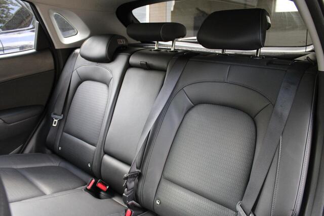 Hyundai Kona EV Premium 64 kWh LED - Navi