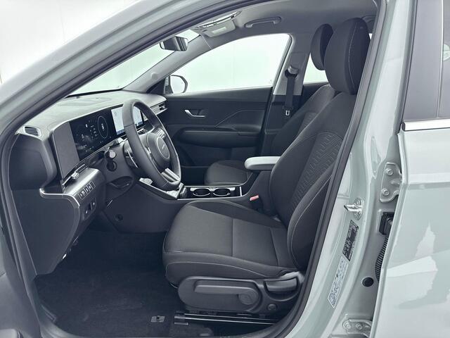 Hyundai Kona 1.6 GDI HEV Comfort Smart | Direct leverbaar! | Stoel + stuurverwarming | Navigatie | Camera | Adaptive cruise |