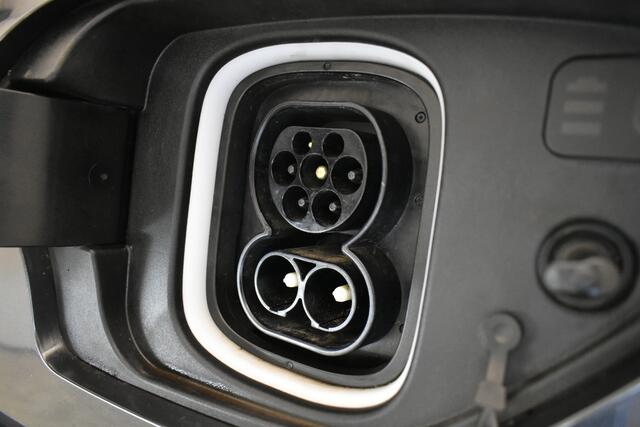 Hyundai Kona EV Premium 64 kWh Head-Up Cam El-stoelen Dhoek 3-Fase
