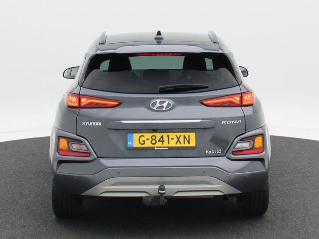 Hyundai Kona 1.6 GDi 105 Pk HEV Premium | Trekhaak | Camera | Krell Audio | Adaptive Cruise | Stoel Verwarming en ventilatie | Carplay | 18 Inch | 79.796 Km!!