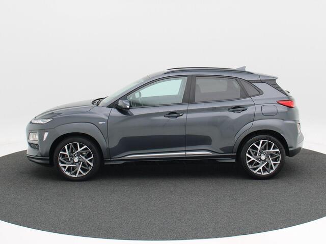 Hyundai Kona 1.6 GDi 105 Pk HEV Premium | Trekhaak | Camera | Krell Audio | Adaptive Cruise | Stoel Verwarming en ventilatie | Carplay | 18 Inch | 79.796 Km!!