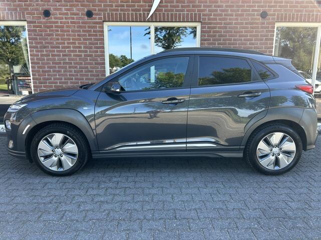 Hyundai Kona EV Premium 64 kWh STOELVERK. / STOELVERW. / LEER / CAMERA / CARP