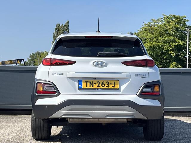 Hyundai Kona 1.6 T-GDI 177PK Premium | 4 wielaandrijving | 18'' Bi-Color LMV | Lederen bekleding | Sterke motor |
