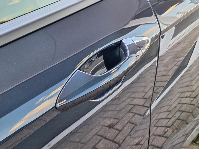 Hyundai Kona Electric N Line Edition 65.4 kWh | Demo | Navigatie | Achteruitrijcamera | Stoelverwarming | Stuurverwarming | N-Line pakket | Apple Carplay/Android Auto |