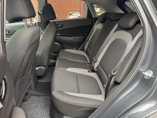 Hyundai Kona 1.6 GDI HEV Fashion // NAVI // APPLE CARPLAY / ANDOID AUTO // CAMERA // CLIMA // CRUISE // STOEL + STUURVERWARMING //