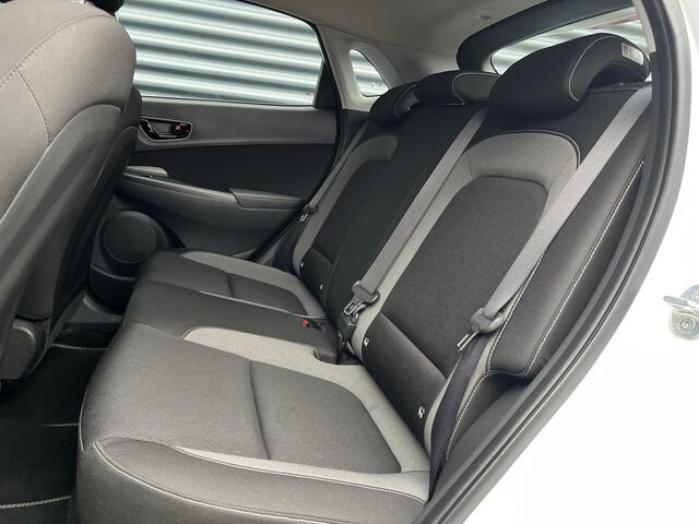 Hyundai Kona 1.6 GDI HEV Automaat Comfort | Apple Carplay/Android Auto | Achteruitrijcamera | 16'' Bi-color lmv |