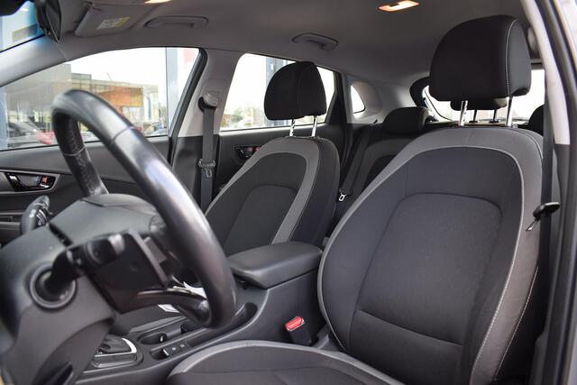 Hyundai Kona 1.6 GDI HEV Comfort | Trekhaak | Apple CarPlay | Camera | ACC