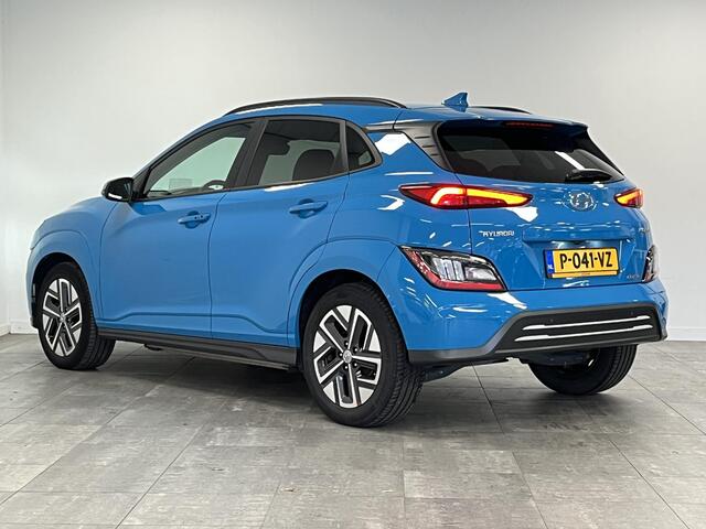 Hyundai Kona EV Premium 64 kWh | elektrische stoelen | dodehoek detectie | adaptive cruise control