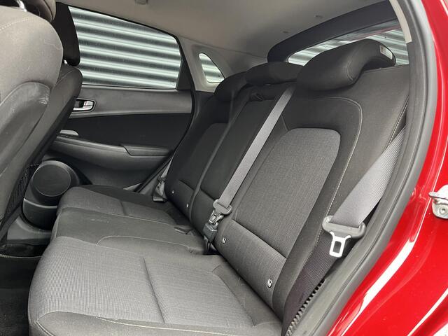 Hyundai Kona 1.0 T-GDI 120 PK Comfort | Contrasterende dakkleur | 18'' Lichtmetalen velgen | Apple Carplay & Android Auto |