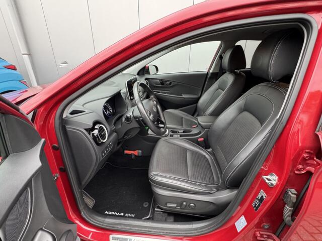 Hyundai Kona 1.6 GDI HEV Premium Eerste eigenaar / Dealeronderhouden/ Leder / Elek. Bedienbare Voorstoelen / Stoel- & Stuurverwarming voor + achter / Stoelverkoeling / KRELL Audio / NL Auto / 1.300 KG Trekgewicht / Led Verlichting /