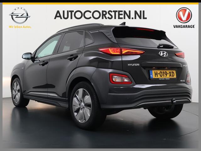 Hyundai Kona EV64kWh Trekhaak Adap. Cruise + Stop&go W-pomp Head Up Display Fashion Navi Ecc Pdc Apple Carplay Android Auto DAB Lane Assist Lmv Privacy Glas Keyless Rijstrooksensor 1e Eigenaar