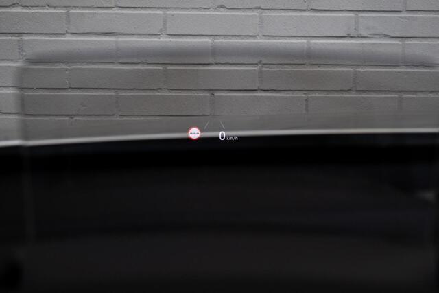 Hyundai Kona EV Premium 64 kWh Open dak/trekhaak