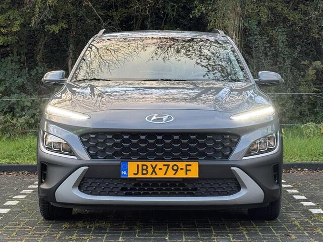 Hyundai Kona 1.6 GDI HEV Automaat Comfort Smart | Lage kmstand | Achteruitrijcamera & sensoren | Draadloze Apple Carplay/Android Auto | lichtmetalen velgen 16" |