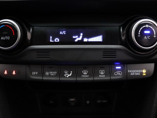 Hyundai Kona 140pk GDI HEV Premium Automaat Krell | Camera | Adapt. Cruise | Parkeersens. v+a | Stoel-/stuurverw.