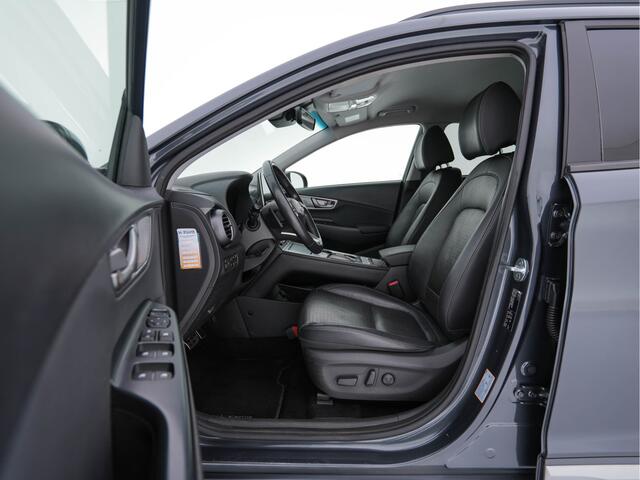 Hyundai Kona EV Premium 64 kWh ( Fase-3 ) { SOH-96%) Aut.* HEAT-PUMP | NAVI-FULLMAP | KEYLESS | CAMERA | DAB | ECC | PDC | ADAPTIVE-CRUISE | CCS-FASTLOADER | LANE-ASSIST | HEATED-COMFORTSEATS | 17''ALU*