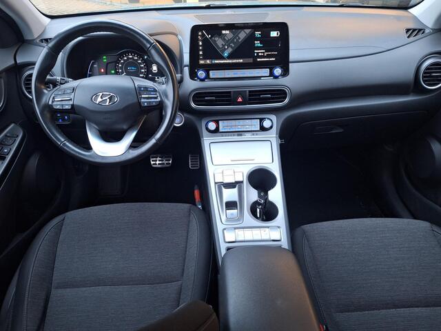 Hyundai Kona EV Comfort 64 kWh | 3 Fase | Warmtepomp | Navi | Adaptive CC | Climate | occasion